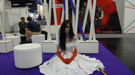 gamescom2014-alice-cosplay